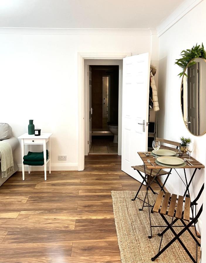 Peaceful New 1 Bed Flat By Hyde Park * London